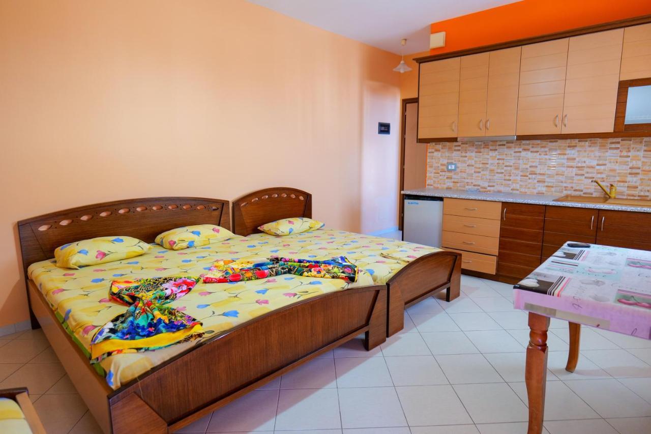 Vila Lida Sarande Bagian luar foto