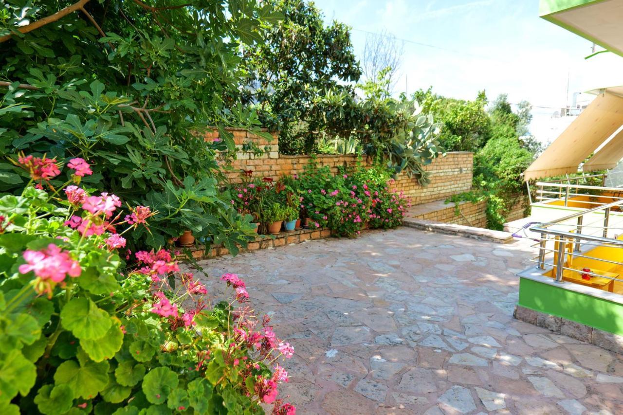 Vila Lida Sarande Bagian luar foto